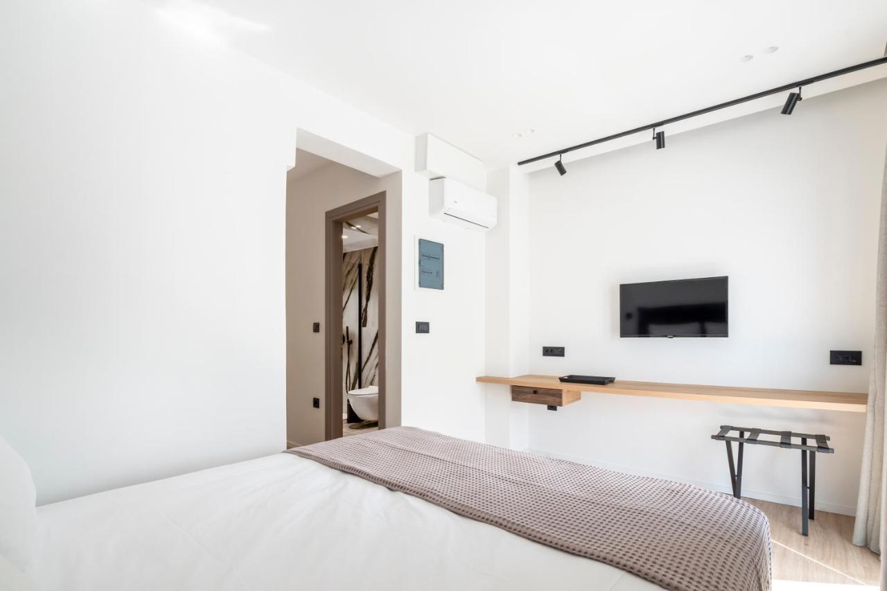 Ermou 40 Suites Athens Exterior photo